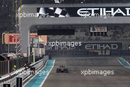 Race 1, Stoffel Vandoorne (BEL) Art Grand Prix race winner 28.11.2015. GP2 Series, Rd 11, Yas Marina Circuit, Abu Dhabi, UAE, Saturday.