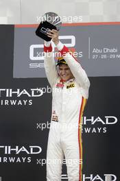 Winner Race 2, Álex Palou (ESP) Campos Racing. 29.11.2015. GP3 Series, Rd 9, Yas Marina Circuit, Abu Dhabi, UAE, Sunday.