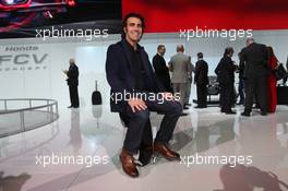 Honda Stand, Dario Franchitti 12-13.01.2015. North American International Auto Show, Detroit, USA. www.xpbimages.com, EMail: requests@xpbimages.com - copy of publication required for printed pictures. Every used picture is fee-liable. © Copyright: Photo4 / XPB Images