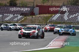 Race 2, Gianni Morbidelli (ITA) Honda Civic TCR, West Coast Racing 10.05.2015. TCR International Series, Rd 4, Portimao, Portugal Sunday.