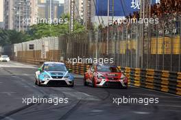 Race 2, Pepe Oriola (ESP) SEAT Leon, Team Craft-Bamboo LUKOIL 20-22.11.2015. TCR International Series, Rd 11, Macau, China.