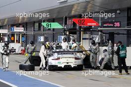 Pitstop Richard Lietz (AUT) / Michael Christensen (DEN) #91 Porsche Team Manthey Porsche 911 RSR. 12.04.2015. FIA World Endurance Championship, Round 1, Silverstone, England, Sunday.