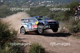 26.04.2015 - Sebastien OGIER (FRA) - Julien INGRASSIA (FRA), Volkswagen Polo R WRC, VOLKSWAGEN Motorsport 22-26.04.2015 FIA World Rally Championship 2015, Rd 4, Rally Argentina, Carlos Paz, Argentina
