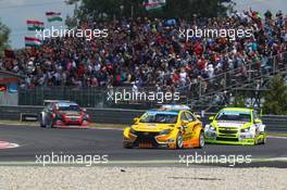 Race, Robert Huff (GBR) LADA Vesta WTCC, LADA Sport Rosneft 21.06.2015. World Touring Car Championship, Rounds 11 and 12, Slovakia Ring, Bratislava, Slovakia.