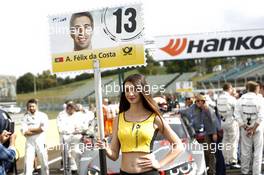 Grid girl of António Félix da Costa (POR) BMW Team Schnitzer, BMW M4 DTM. 24.09.2016, DTM Round 8, Hungaroring, Hungary, Saturday, Race 1.