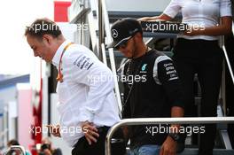 Lewis Hamilton (GBR) Mercedes AMG F1 with Ron Meadows (GBR) Mercedes GP Team Manager. 01.07.2016. Formula 1 World Championship, Rd 9, Austrian Grand Prix, Spielberg, Austria, Practice Day.