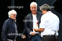 (L to R): Bernie Ecclestone (GBR); Ali Malek QC, Lawyer; and Pasquale Lattuneddu (ITA) of the FOM. 01.07.2016. Formula 1 World Championship, Rd 9, Austrian Grand Prix, Spielberg, Austria, Practice Day.
