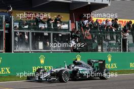 Race winner Nico Rosberg (GER) Mercedes AMG F1 W07 Hybrid celebrates as he passes the team at the end of the race. 28.08.2016. Formula 1 World Championship, Rd 13, Belgian Grand Prix, Spa Francorchamps, Belgium, Race Day.