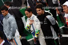 Felipe Massa (BRA) Williams as the grid observes the national anthem. 13.11.2016. Formula 1 World Championship, Rd 20, Brazilian Grand Prix, Sao Paulo, Brazil, Race Day.