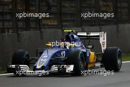 Felipe Nasr (BRA) Sauber C35 celebrates his ninth position at the end of the race. 13.11.2016. Formula 1 World Championship, Rd 20, Brazilian Grand Prix, Sao Paulo, Brazil, Race Day.