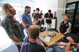 Nico Hulkenberg (GER) Sahara Force India F1 with the media. 10.11.2016. Formula 1 World Championship, Rd 20, Brazilian Grand Prix, Sao Paulo, Brazil, Preparation Day.