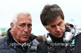 (L to R): Lawrence Stroll (CDN) Businessman with Toto Wolff (GER) Mercedes AMG F1 Shareholder and Executive Director on the grid. 12.06.2016. Formula 1 World Championship, Rd 7, Canadian Grand Prix, Montreal, Canada, Race Day.