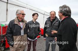 (L to R): Michael Douglas (USA) Actor with his son Dylan Douglas (USA), Gerhard Berger (AUT), and Pasquale Lattuneddu (ITA) of the FOM. 12.06.2016. Formula 1 World Championship, Rd 7, Canadian Grand Prix, Montreal, Canada, Race Day.