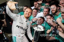 Race winner Nico Rosberg (GER) Mercedes AMG F1 celebrates with the team. 17.04.2016. Formula 1 World Championship, Rd 3, Chinese Grand Prix, Shanghai, China, Race Day.