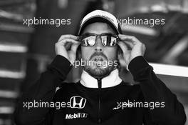 Fernando Alonso (ESP) McLaren on the drivers parade. 17.04.2016. Formula 1 World Championship, Rd 3, Chinese Grand Prix, Shanghai, China, Race Day.
