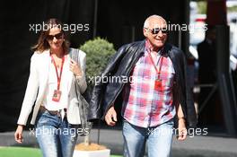 Dr. Dieter Zetsche (GER) Daimler AG CEO with his girlfriend Marion Feichtner. 15.05.2016. Formula 1 World Championship, Rd 5, Spanish Grand Prix, Barcelona, Spain, Race Day.