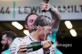 Race winner Nico Rosberg (GER) Mercedes AMG F1 celebrates with the team. 19.06.2016. Formula 1 World Championship, Rd 8, European Grand Prix, Baku Street Circuit, Azerbaijan, Race Day.