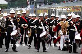 Marching band play on the grid. 10.07.2016. Formula 1 World Championship, Rd 10, British Grand Prix, Silverstone, England, Race Day.