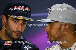 (L to R): Daniel Ricciardo (AUS) Red Bull Racing and Lewis Hamilton (GBR) Mercedes AMG F1 in the FIA Press Conference. 31.07.2016. Formula 1 World Championship, Rd 12, German Grand Prix, Hockenheim, Germany, Race Day.