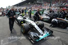 Nico Rosberg (GER) Mercedes AMG F1 W07 Hybrid on the grid. 04.09.2016. Formula 1 World Championship, Rd 14, Italian Grand Prix, Monza, Italy, Race Day.