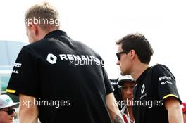 Jolyon Palmer (GBR) Renault Sport F1 Team with Kevin Magnussen (DEN) Renault Sport F1 Team on the drivers parade. 04.09.2016. Formula 1 World Championship, Rd 14, Italian Grand Prix, Monza, Italy, Race Day.