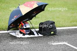 The helmet of Daniil Kvyat (RUS) Scuderia Toro Rosso STR11 on the grid. 09.10.2016. Formula 1 World Championship, Rd 17, Japanese Grand Prix, Suzuka, Japan, Race Day.