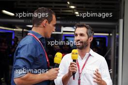 Timo Glock (GER) (Right) RTL Presenter. 09.10.2016. Formula 1 World Championship, Rd 17, Japanese Grand Prix, Suzuka, Japan, Race Day.
