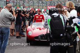 Sebastian Vettel (GER) Ferrari on the drivers parade. 09.10.2016. Formula 1 World Championship, Rd 17, Japanese Grand Prix, Suzuka, Japan, Race Day.