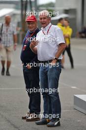 (L to R): Niki Lauda (AUT) Mercedes Non-Executive Chairman with Dr Helmut Marko (AUT) Red Bull Motorsport Consultant. 09.10.2016. Formula 1 World Championship, Rd 17, Japanese Grand Prix, Suzuka, Japan, Race Day.