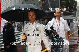 Nico Rosberg (GER) Mercedes AMG F1 on the grid. 29.05.2015. Formula 1 World Championship, Rd 6, Monaco Grand Prix, Monte Carlo, Monaco, Race Day.