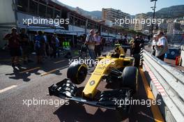 Renault Sport F1 Team RS16 in the pit lane. 25.05.2016. Formula 1 World Championship, Rd 6, Monaco Grand Prix, Monte Carlo, Monaco, Preparation Day.