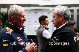 (L to R): Dr Helmut Marko (AUT) Red Bull Motorsport Consultant with Jerome Stoll (FRA) Renault Sport F1 President. 28.10.2016. Formula 1 World Championship, Rd 19, Mexican Grand Prix, Mexico City, Mexico, Practice Day.