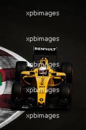 Kevin Magnussen (DEN) Renault Sport F1 Team RS16. 30.10.2016. Formula 1 World Championship, Rd 19, Mexican Grand Prix, Mexico City, Mexico, Race Day.