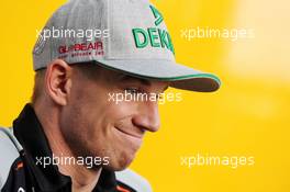 Nico Hulkenberg (GER) Sahara Force India F1 with the media. 29.10.2016. Formula 1 World Championship, Rd 19, Mexican Grand Prix, Mexico City, Mexico, Qualifying Day.