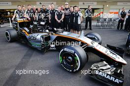 Nico Hulkenberg (GER) Sahara Force India F1 at a team photograph. 29.10.2016. Formula 1 World Championship, Rd 19, Mexican Grand Prix, Mexico City, Mexico, Qualifying Day.