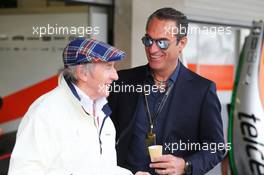 Jackie Stewart (GBR) with Carlos Slim Domit (MEX) Chairman of America Movil (Right). 30.10.2016. Formula 1 World Championship, Rd 19, Mexican Grand Prix, Mexico City, Mexico, Race Day.