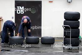 Red Bull Racing mechanics working on Pirelli tires  25.01.2016. Formula One Pirelli Wet Weather Testing, Paul Ricard, France. Monday.