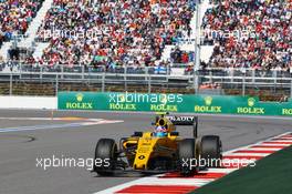 Jolyon Palmer (GBR) Renault Sport F1 Team RS16. 01.05.2016. Formula 1 World Championship, Rd 4, Russian Grand Prix, Sochi Autodrom, Sochi, Russia, Race Day.