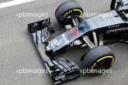 McLaren MP4-31 front wing. 13.07.2016. Formula One In-Season Testing, Day Two, Silverstone, England. Wednesday.