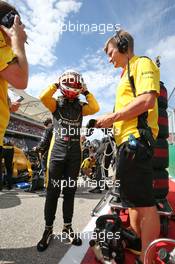 Kevin Magnussen (DEN) Renault Sport F1 Team on the grid. 23.10.2016. Formula 1 World Championship, Rd 18, United States Grand Prix, Austin, Texas, USA, Race Day.