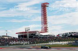 Lewis Hamilton (GBR) Mercedes AMG F1 W07 Hybrid. 23.10.2016. Formula 1 World Championship, Rd 18, United States Grand Prix, Austin, Texas, USA, Race Day.
