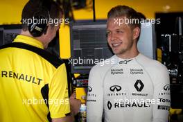 Kevin Magnussen (DEN) Renault Sport F1 Team. 22.10.2016. Formula 1 World Championship, Rd 18, United States Grand Prix, Austin, Texas, USA, Qualifying Day.