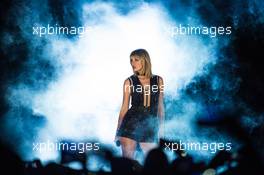 Taylor Swift (USA) Singer, performs a concert at COTA.  22.10.2016. Formula 1 World Championship, Rd 18, United States Grand Prix, Austin, Texas, USA, Qualifying Day.