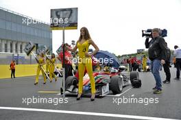 grid girl, Maximilian Günther (GER) Prema Powerteam Dallara F312 – Mercedes-Benz,  23.04.2016. FIA F3 European Championship 2016, Round 2, Race 1, Hungaroring, Hungary