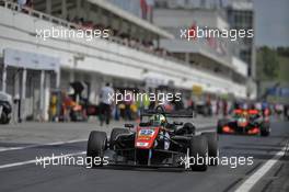 pit lane, Joel Eriksson (SWE) Motopark Dallara F312 – Volkswagen,  23.04.2016. FIA F3 European Championship 2016, Round 2, Race 2, Hungaroring, Hungary