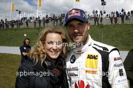 15.-17.04.2016, BMW Motorsport Junior Programme, ADAC GT Masters, Round 1, Oschersleben, Martin Tomczyk (DE) with wife Christina Surer (CH). This image is copyright free for editorial use © BMW AG