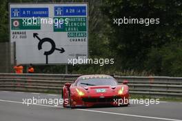 82, Risi Competizione, Ferrari 488 GTE, Giancarlo Fisichella, Toni Vilander, Matteo Malucelli, 05.06.2016. Le Mans 24 Hours Test Day, Le Mans, France.