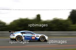 #99 Aston Martin Racing Aston Martin Vantage: Andrew Howard, Gary Hirsch, Liam Griffin. 15.06.2015. Le Mans 24 Hour, Le Mans, France.