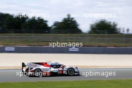 #6 Toyota Racing Toyota TS050 Hybrid: Stéphane Sarrazin, Mike Conway, Kamui Kobayashi. 15.06.2015. Le Mans 24 Hour, Le Mans, France.