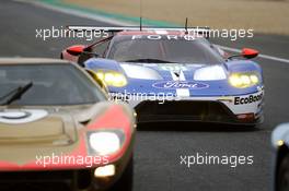 Vintage Ford GT and the new Ford GT. 14.06.2015. Le Mans 24 Hour, Le Mans, France.